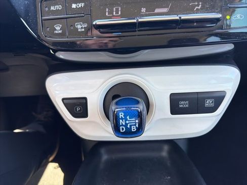 Used 2018 Toyota Prius Two w/ Prius Two Safety Plus Package image 20