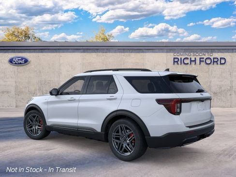 New 2026 Ford Explorer ST-Line w/ ST-Line Street Pack AWD/4WD image 4