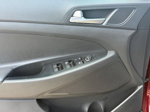 Used 2019 Hyundai Tucson SE AWD/4WD image 26