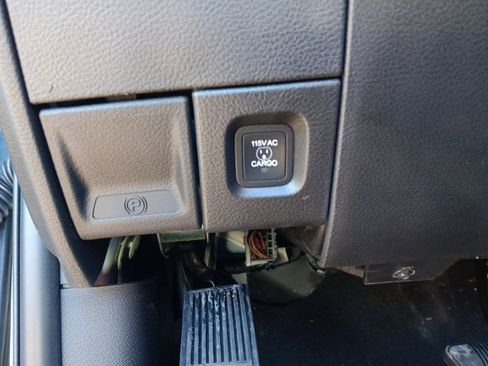 New 2026 RAM 2500 Tradesman image 15