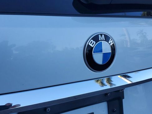 Used 2019 BMW X7 xDrive50i w/ Dynamic Handling Package image 28