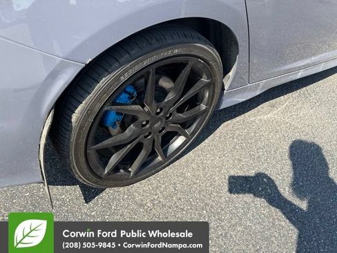 Used 2016 Ford Focus RS AWD/4WD image 7