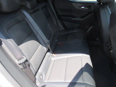 New 2026 Chevrolet Equinox LT FWD image 14