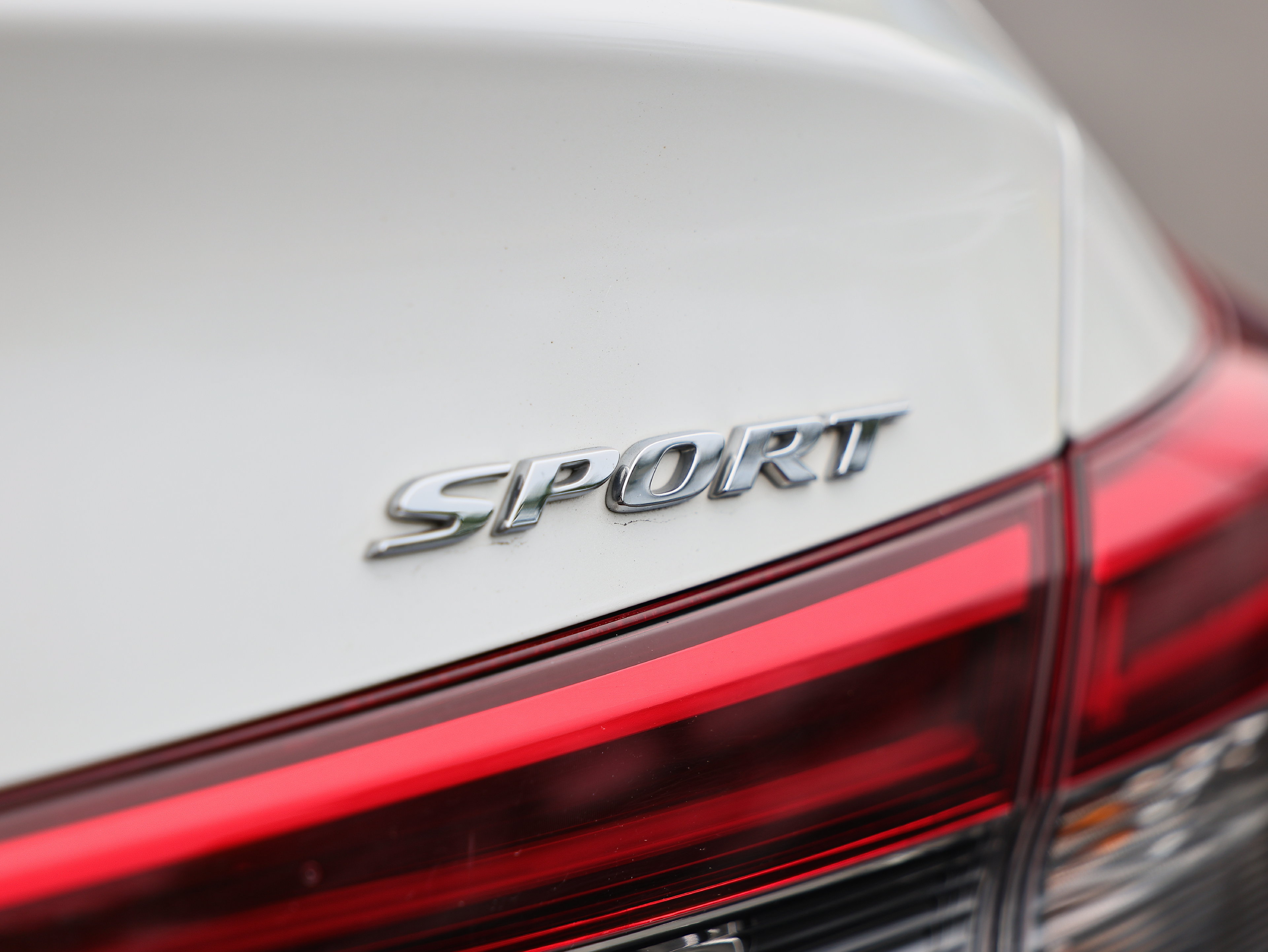 Used 2023 Honda Civic Sport image 9