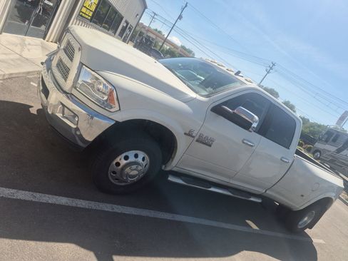 Used 2016 RAM 3500 Laramie AWD/4WD image 7