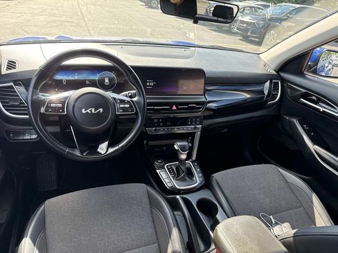 Used 2024 Kia Seltos S AWD/4WD image 14