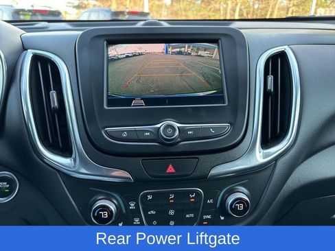 Used 2021 Chevrolet Equinox LT image 12