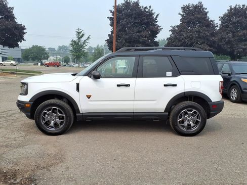 Used 2023 Ford Bronco Sport Badlands AWD/4WD image 2
