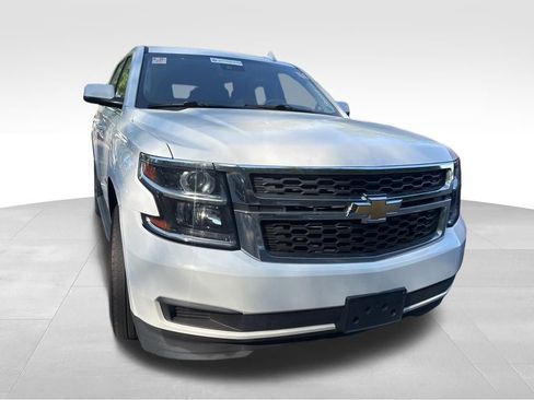 Used 2019 Chevrolet Tahoe LT image 5