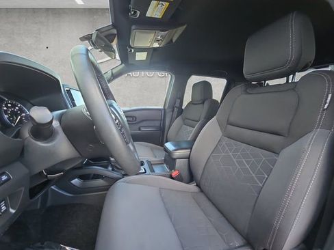 Certified 2026 Nissan Frontier SV w/ SV Convenience Package AWD/4WD image 19