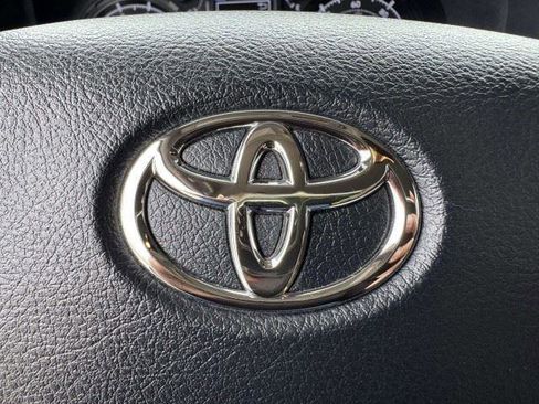 Used 2024 Toyota 4Runner SR5 AWD/4WD image 29