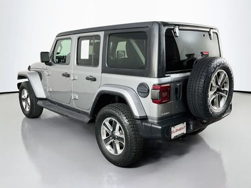 Used 2020 Jeep Wrangler Unlimited Sahara AWD/4WD image 9