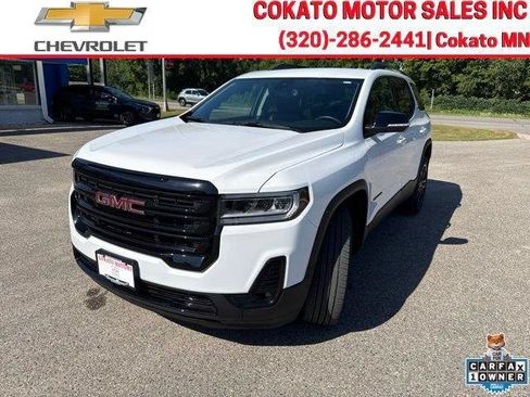 Used 2023 GMC Acadia SLT w/ Elevation Edition AWD/4WD image 3