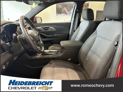 Used 2023 Chevrolet Traverse LT w/ LPO, Floor Liner Package AWD/4WD image 13