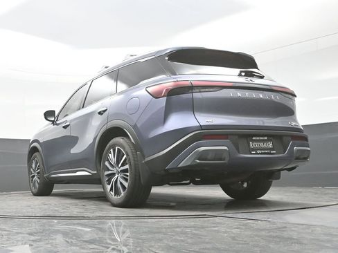 Used 2023 INFINITI QX60 Sensory AWD/4WD image 29