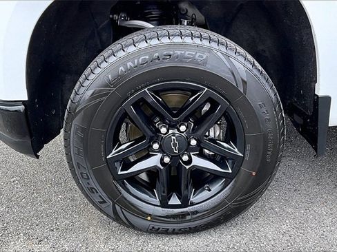 Used 2022 Chevrolet Silverado 1500 LT Trail Boss w/ Convenience Package II image 34