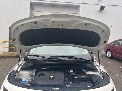 Used 2025 Kia Soul LX w/ LX Technology Package image 30