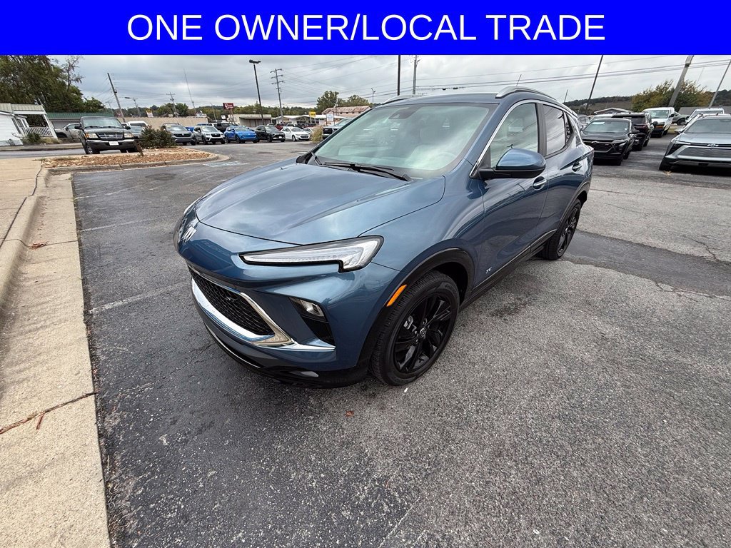 Used 2026 Buick Encore GX Sport Touring FWD image 1
