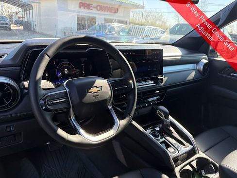 Used 2023 Chevrolet Colorado LT w/ LT Convenience Package III AWD/4WD image 14