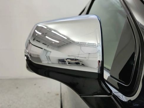 Used 2023 Chevrolet Tahoe Premier image 18