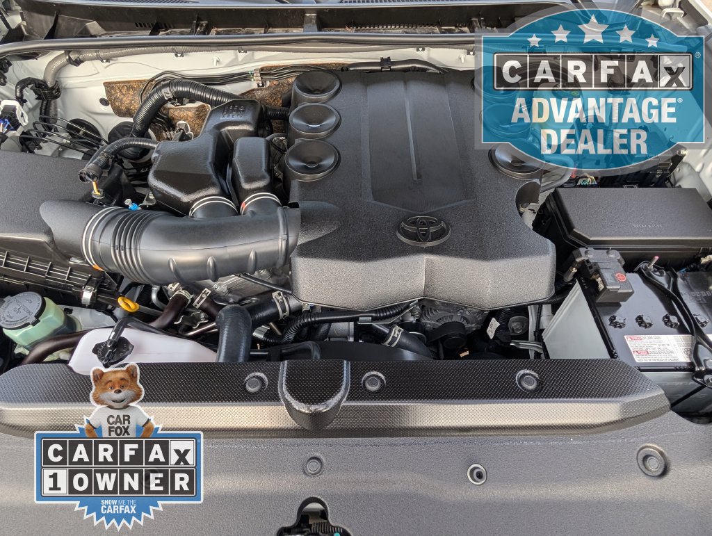 Used 2024 Toyota 4Runner SR5 Premium RWD image 31
