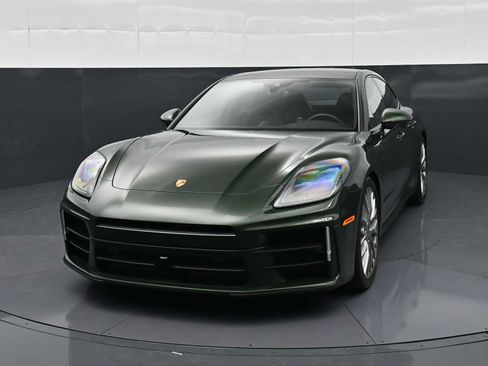 New 2026 Porsche Panamera RWD image 28