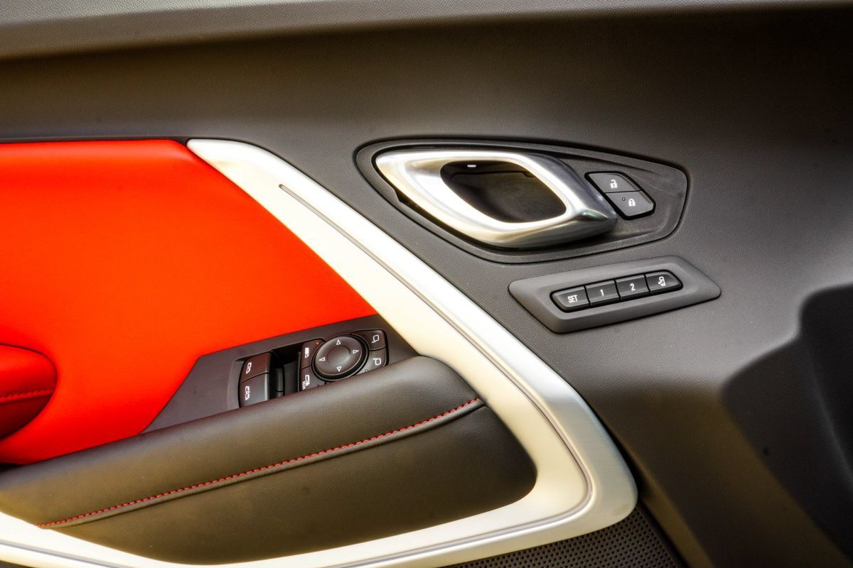 Used 2023 Chevrolet Camaro SS RWD image 37