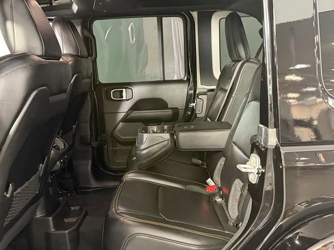 Certified 2024 Jeep Wrangler Unlimited Rubicon 392 AWD/4WD image 26