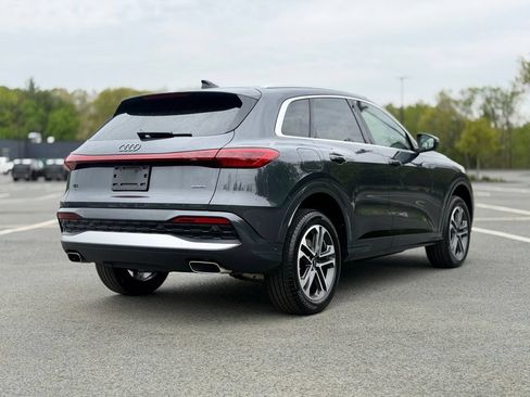 Used 2025 Audi Q5 Premium w/ Convenience Package AWD/4WD image 7
