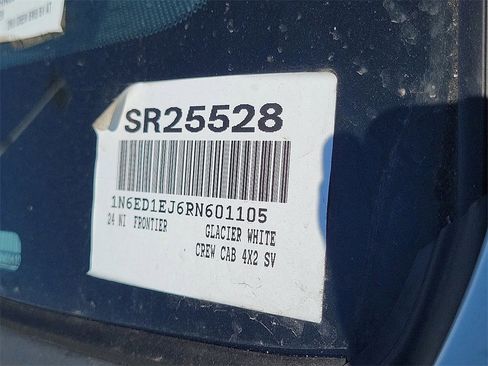 Used 2024 Nissan Frontier SV w/ SV Convenience Package image 30