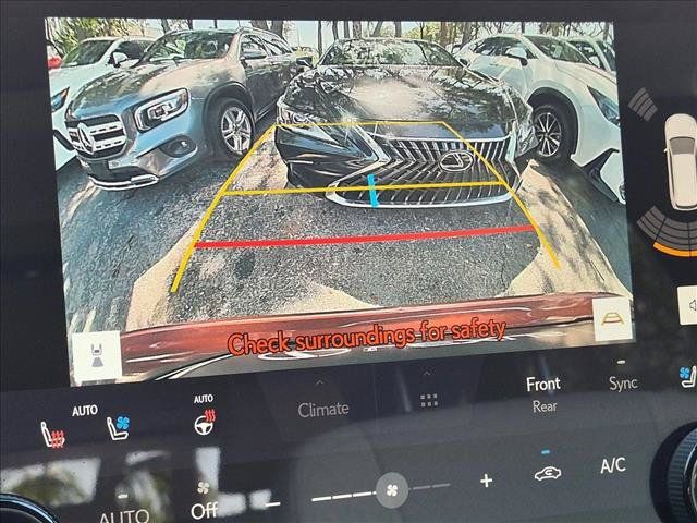 Certified 2024 Lexus RX 350 Premium w/ Accessory Package FWD image 11