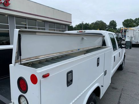 Used 2015 Ford F250 XL RWD image 30