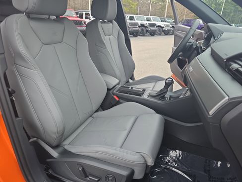 Used 2025 Audi Q3 2.0T Premium w/ Convenience Package image 10