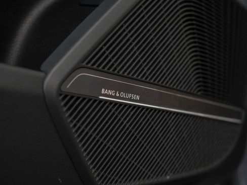 Used 2023 Audi Q5 2.0T Premium Plus image 3