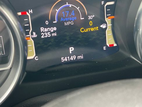Used 2022 Jeep Gladiator Sport AWD/4WD image 11