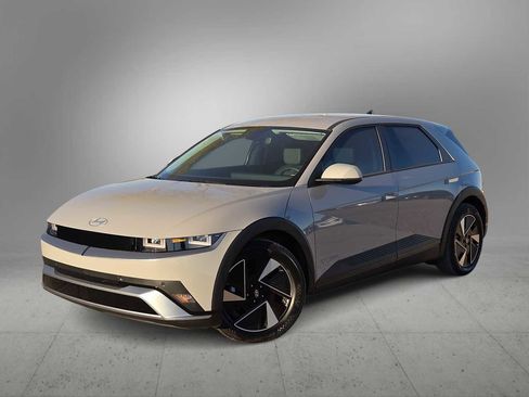 New 2026 Hyundai Ioniq 5 SEL image 1