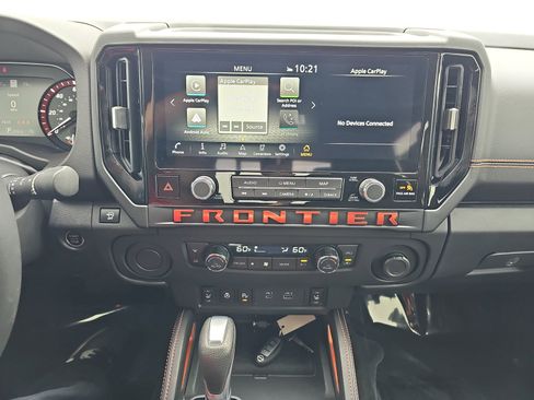 Used 2025 Nissan Frontier Pro-X w/ Pro Premium Package RWD image 17