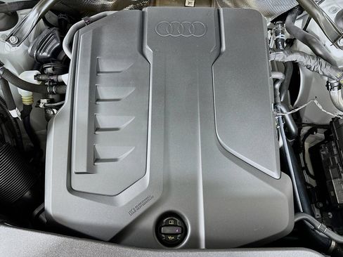 New 2025 Audi Q5 Premium Plus image 12