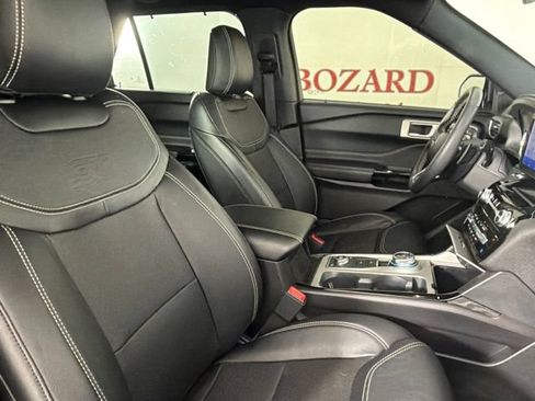 Used 2023 Ford Explorer ST w/ Equipment Group 401A AWD/4WD image 16
