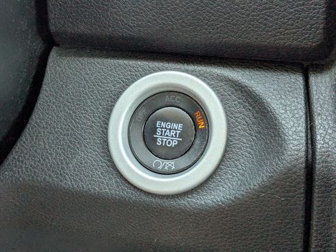 Used 2017 RAM 1500 Sport AWD/4WD image 18