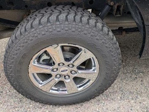 Used 2020 Ford F150 XLT w/ Equipment Group 302A Luxury AWD/4WD image 12