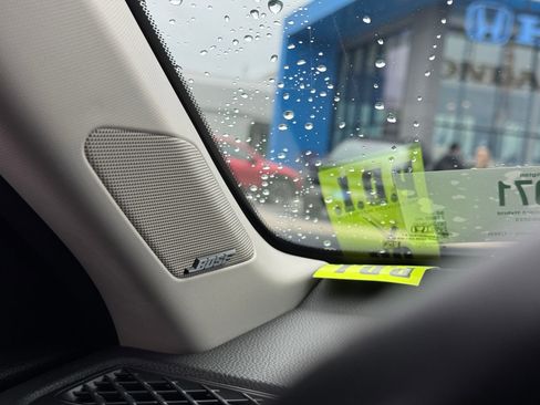 Certified 2023 Honda Accord Touring image 30