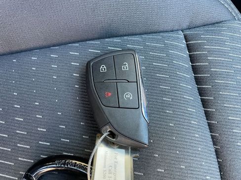 Used 2025 Chevrolet Equinox LT image 21