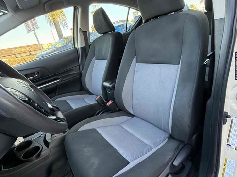 Used 2018 Toyota Prius C Two image 90