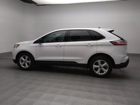 Used 2024 Ford Edge SE image 3