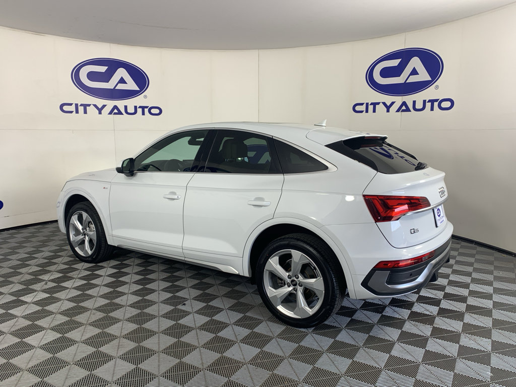 Used 2024 Audi Q5 2.0T Premium Plus w/ Premium Plus Package AWD/4WD image 5