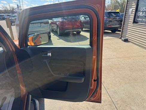 Used 2007 HUMMER H3 Adventure image 16