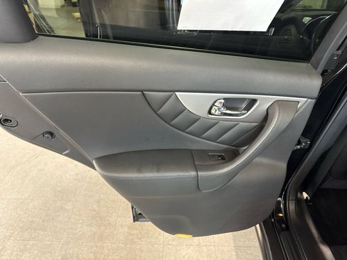 Used 2013 INFINITI FX37 FX37 AWD w/ Premium Pkg image 42