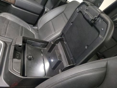 Used 2021 GMC Sierra 3500 Denali w/ Denali Ultimate Package image 30