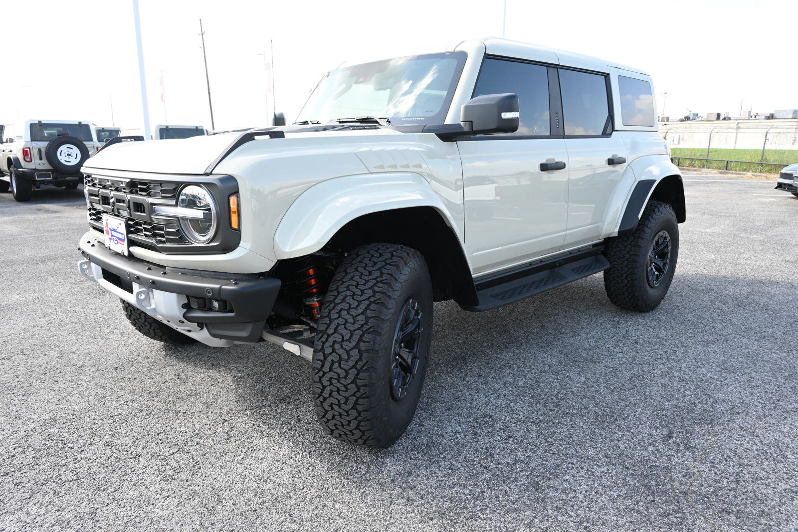 New 2026 Ford Bronco Raptor AWD/4WD image 8